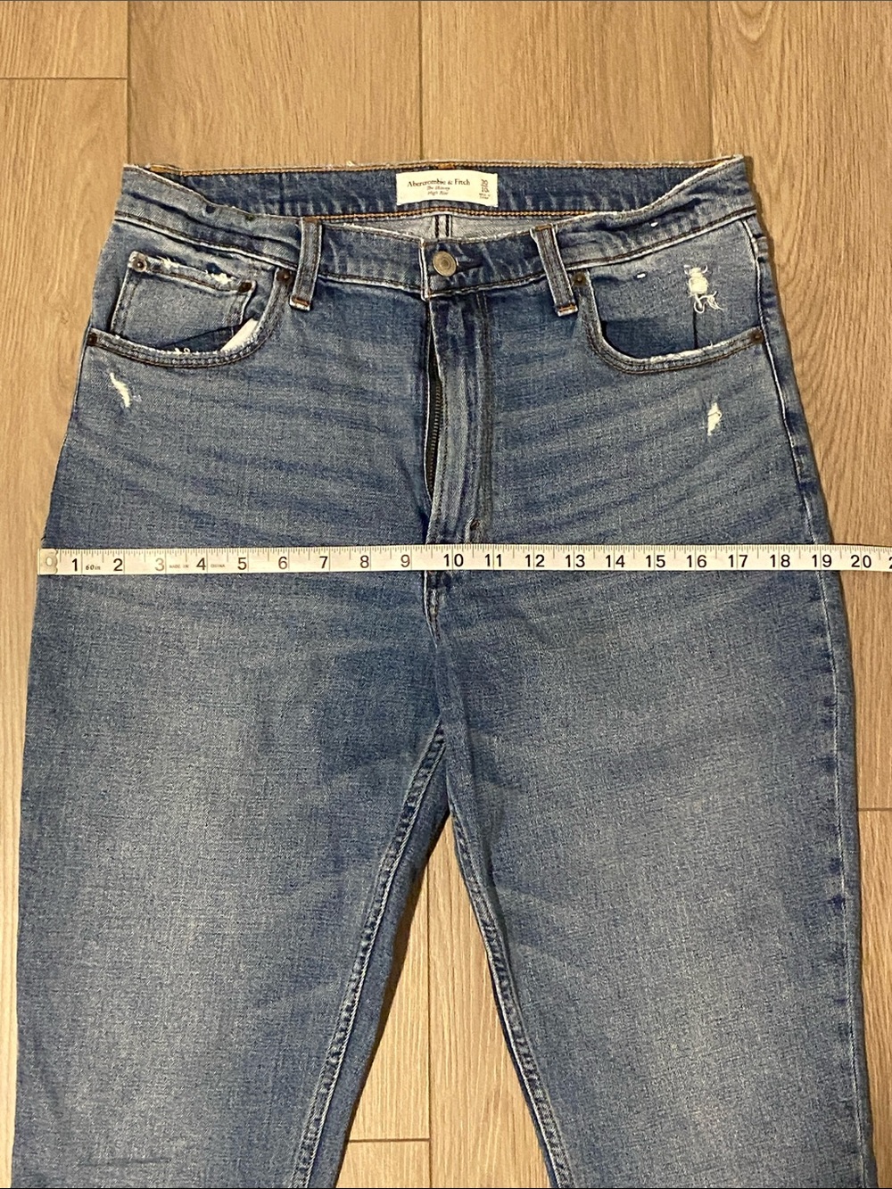 A&F The Skinny High Rise Jeans - Picture 12 of 14